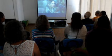 Sessão de cinema e roda de conversa abordam fortalecimento feminino na Casa da Mulher Vila Galvão em Guarulhos – SOCIALIZAÇÃO E INCLUSÃO