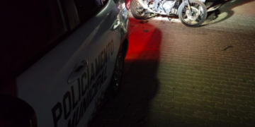 GCM de Guarulhos prende cinco pessoas, apreende mais de 1,1 mil porções de drogas e recupera motocicleta furtada em ações na cidade – SEGURANÇA PÚBLICA