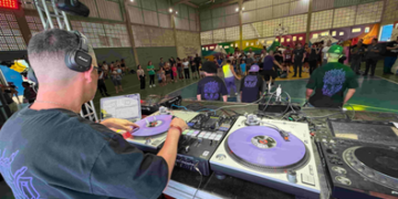 Celebração do Dia da Juventude leva mais de 300 pessoas ao CEU Vila São Rafael em Guarulhos – CULTURA E MUITA MÚSICA