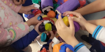 EPG Érico Veríssimo em Guarulhos arrecada 5 mil tampinhas plásticas para ajudar crianças com câncer – RECICLAGEM E SOLIDARIEDADE