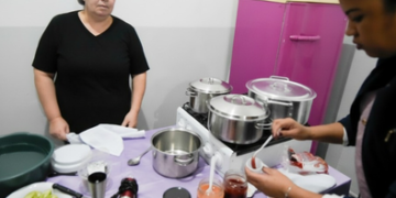 Casas da Mulher oferecem oficinas de bolsas para praia, reaproveitamento de alimentos, geleias e compotas – CAPACITAÇÃO, BEM-ESTAR E AUTONOMIA