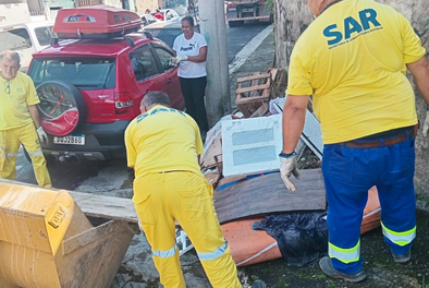 Prefeitura de Guarulhos remove lixo de diversos pontos da região do Taboão – ZELADORIA URBANA – DENUNCIE IRREGULARIDADES