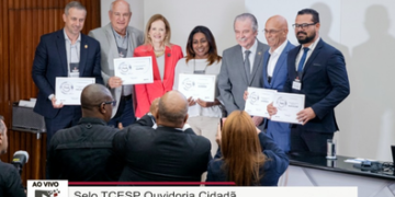 Ouvidoria do Município de Guarulhos recebe Selo Prata Ouvidoria Cidadã do Tribunal de Contas do Estado – OUVIDORIA PREMIADA
