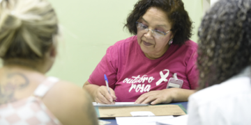 Dia D do Outubro Rosa abre todas as UBSs em Guarulhos no dia 17/10 para coleta de Papanicolau e solicitação de mamografia – A PREVENÇÃO SALVA VIDAS