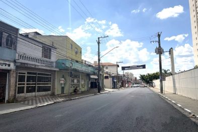Prefeitura de Guarulhos avança no recapeamento da rua Cônego Valadão, na Vila Augusta – INFRAESTRUTURA URBANA